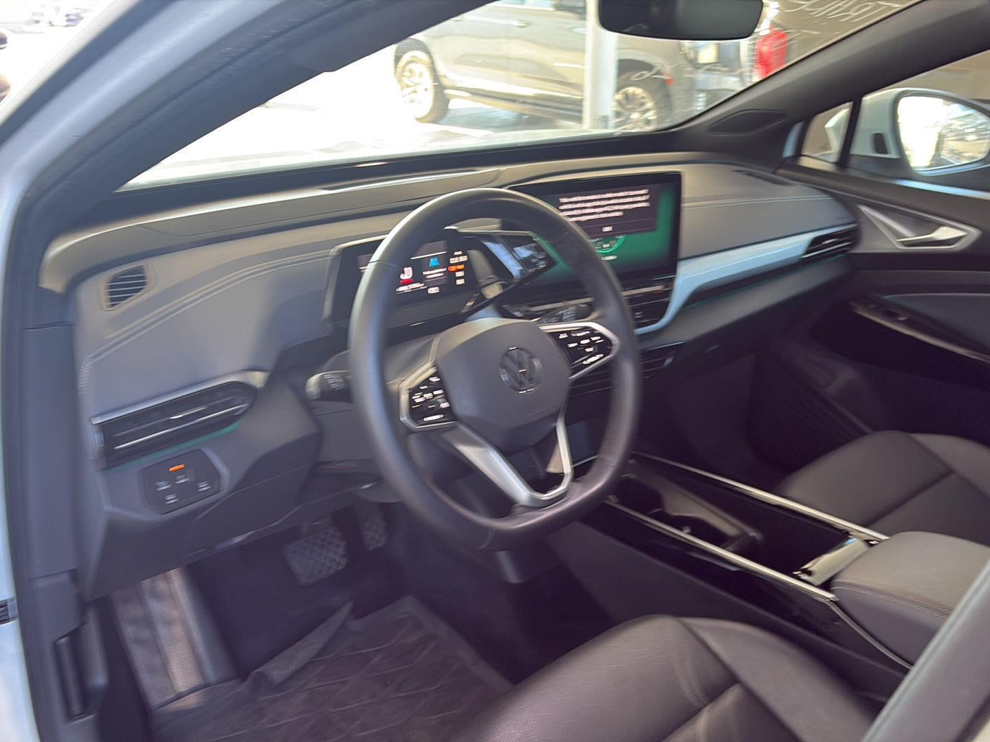 2023 Volkswagen ID.4 Pro