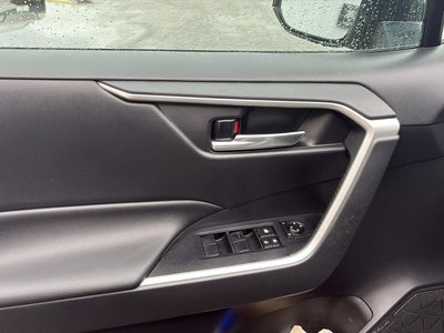 2019 Toyota RAV4 Hybrid XLE