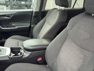 2019 Toyota RAV4 Hybrid XLE