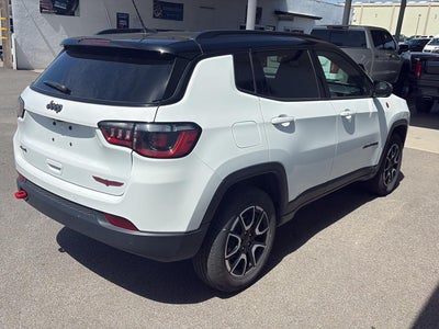 2025 Jeep Compass Trailhawk 4x4