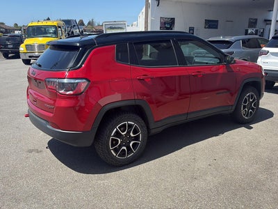 2025 Jeep Compass Trailhawk 4x4