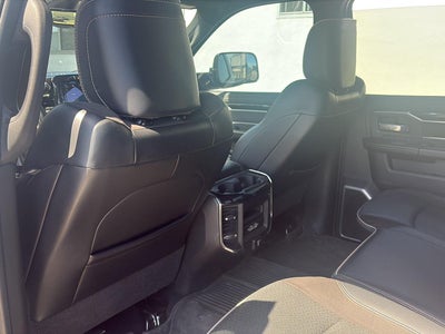 2022 RAM 2500 Laramie Crew Cab 4x4 6'4" Box