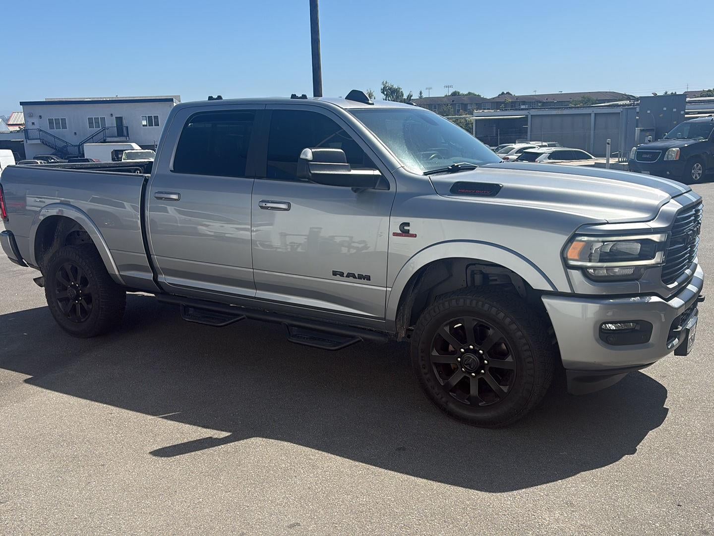 2022 RAM 2500 Laramie Crew Cab 4x4 6'4" Box