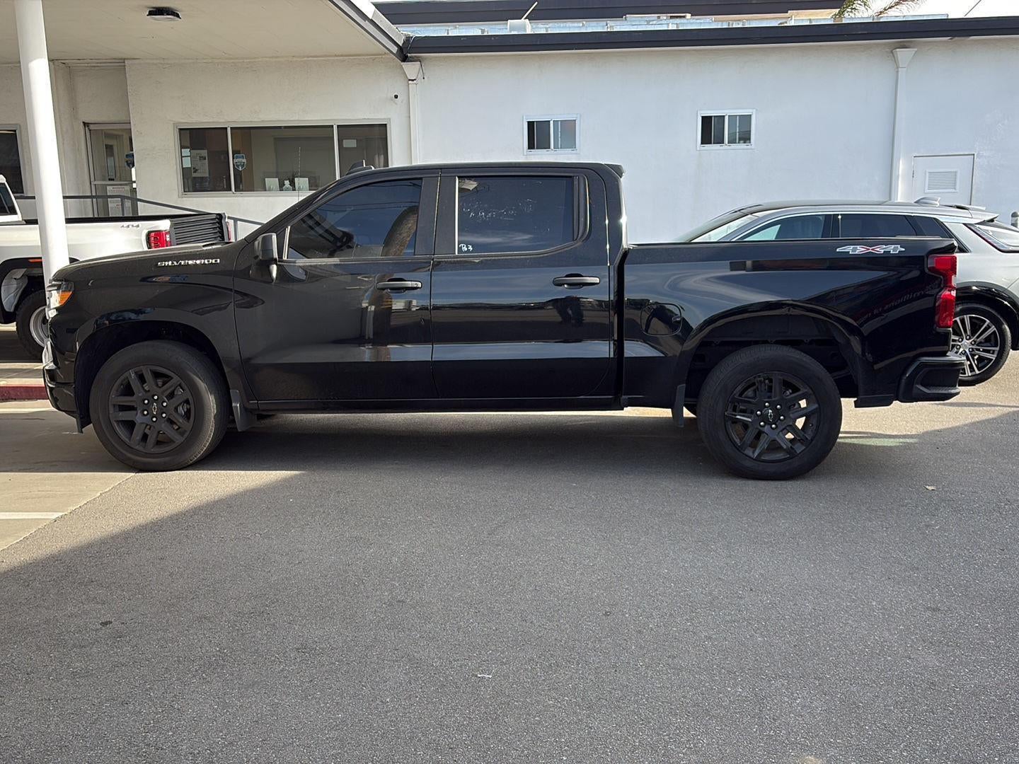 2023 Chevrolet Silverado 1500 Custom