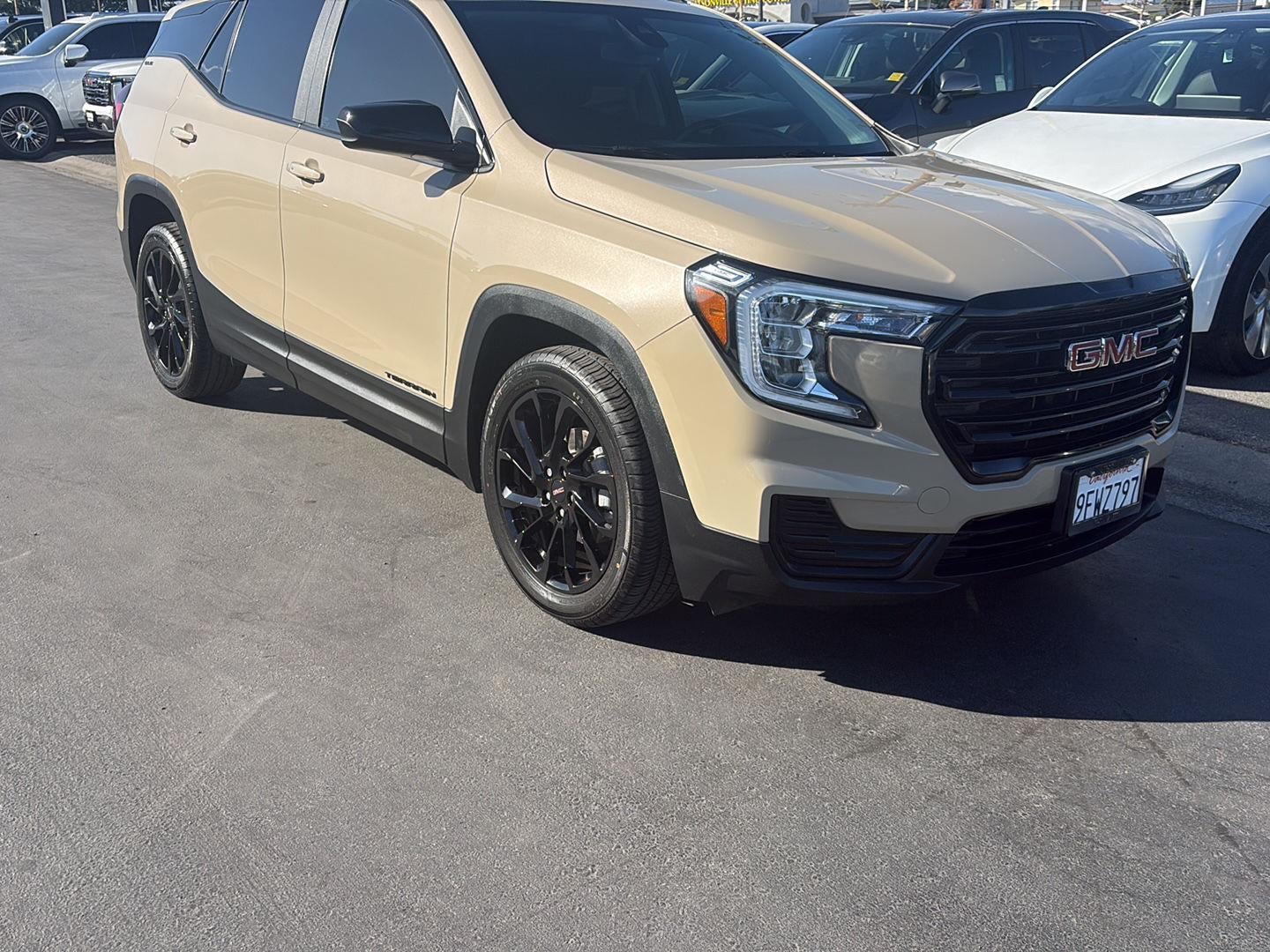 2023 GMC Terrain SLE FWD's photo
