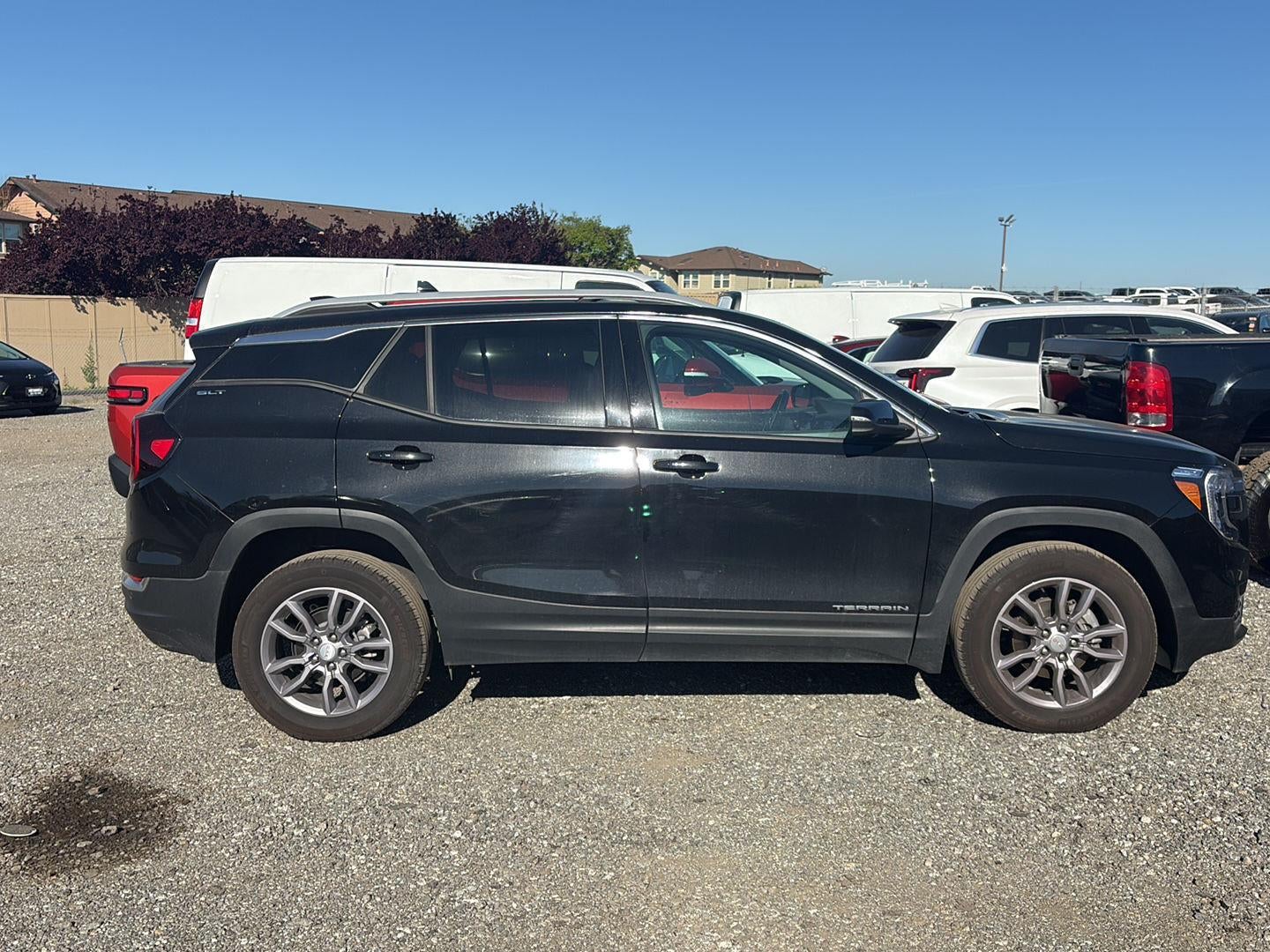 2023 GMC Terrain SLT