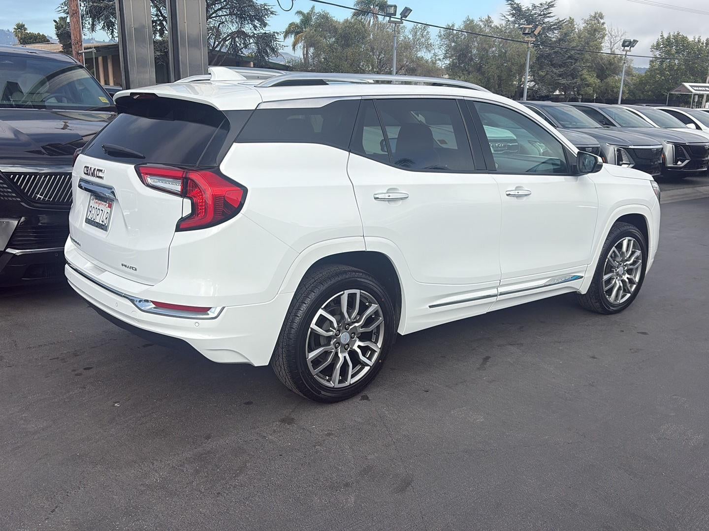 2023 GMC Terrain Denali