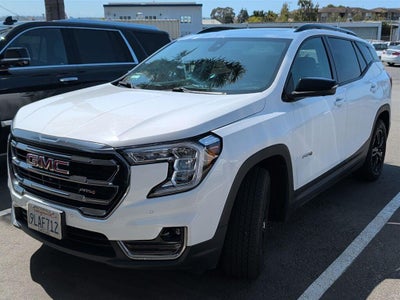 2024 GMC Terrain AT4