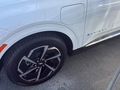 2024 Chevrolet Equinox EV 2LT