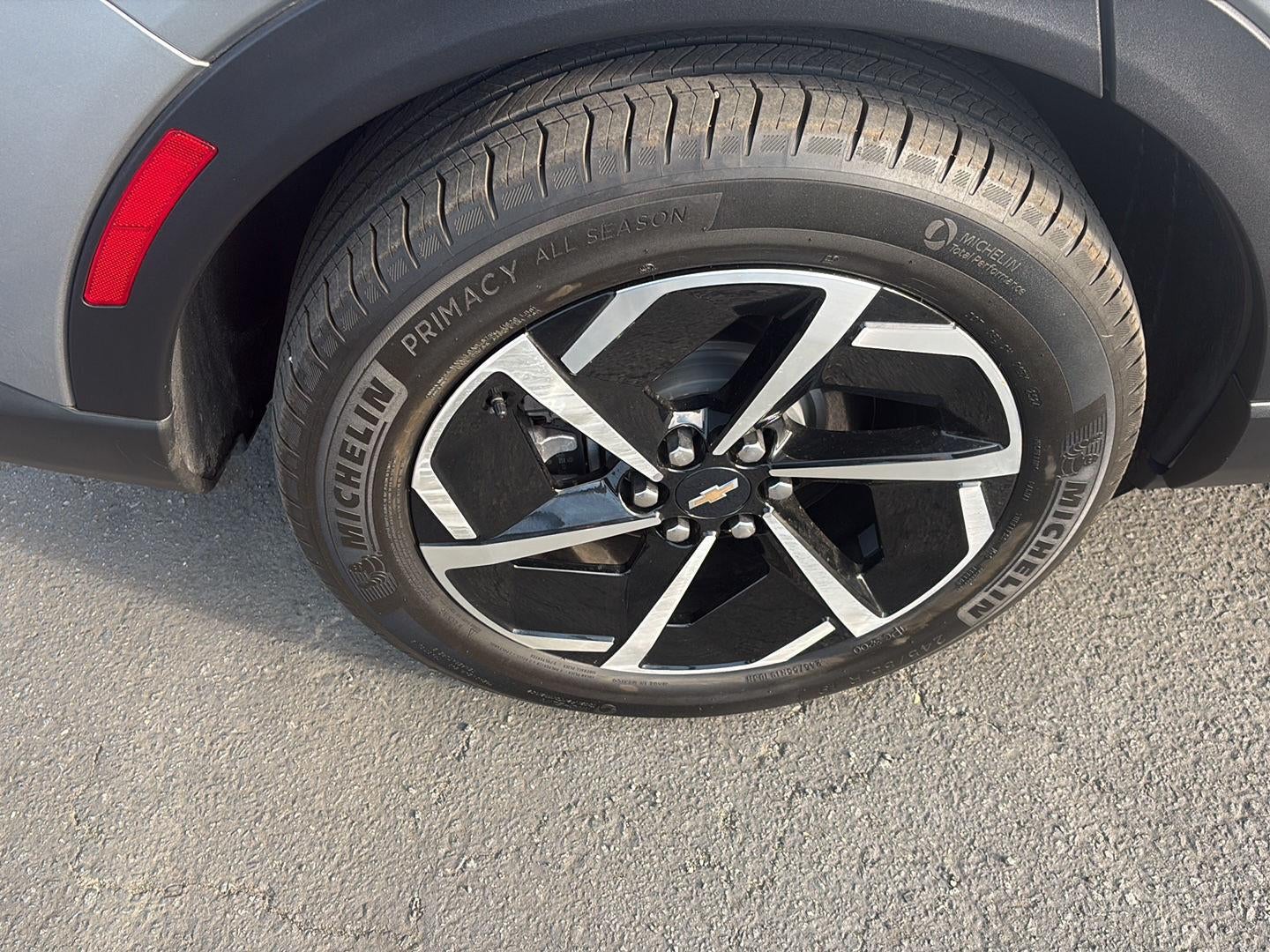 2025 Chevrolet Equinox EV LT