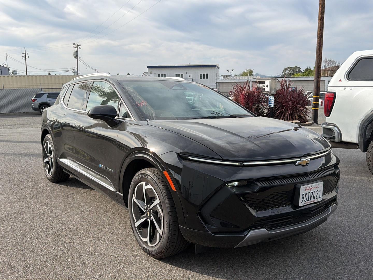 Used 2025 Chevrolet Equinox EV LT with VIN 3GN7DLRP6SS186148 for sale in Watsonville, CA