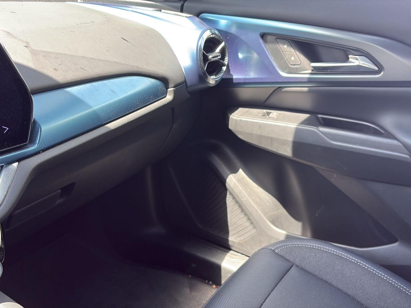 2024 Chevrolet Equinox EV 2LT