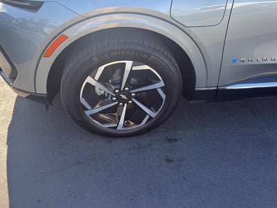2024 Chevrolet Equinox EV 2LT