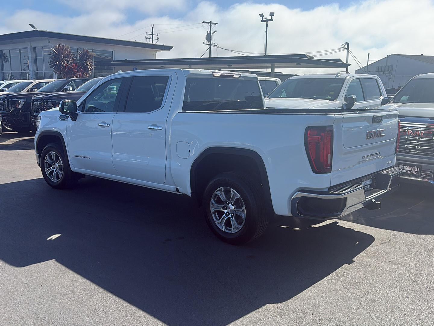 2025 GMC Sierra 1500 SLT