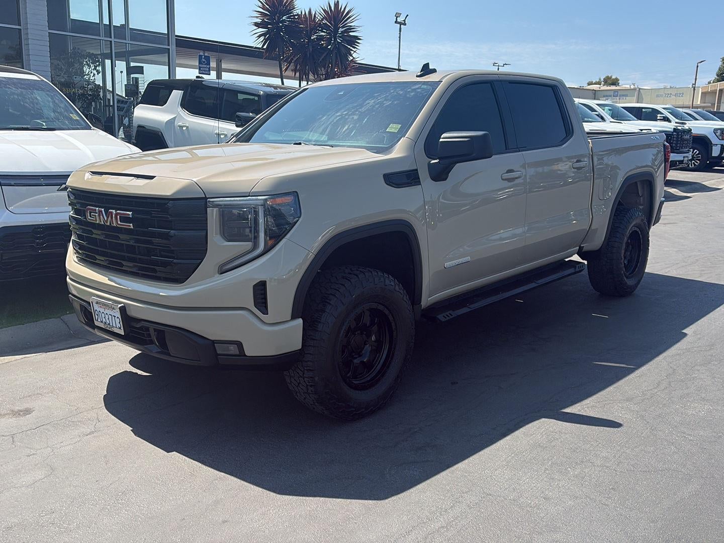 2023 GMC Sierra 1500 Elevation