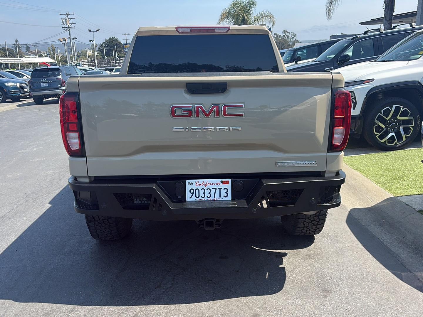 2023 GMC Sierra 1500 Elevation