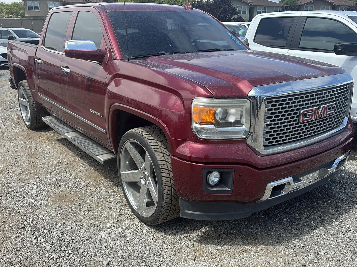2015 GMC Sierra 4WD Crew Cab Short Box's photo