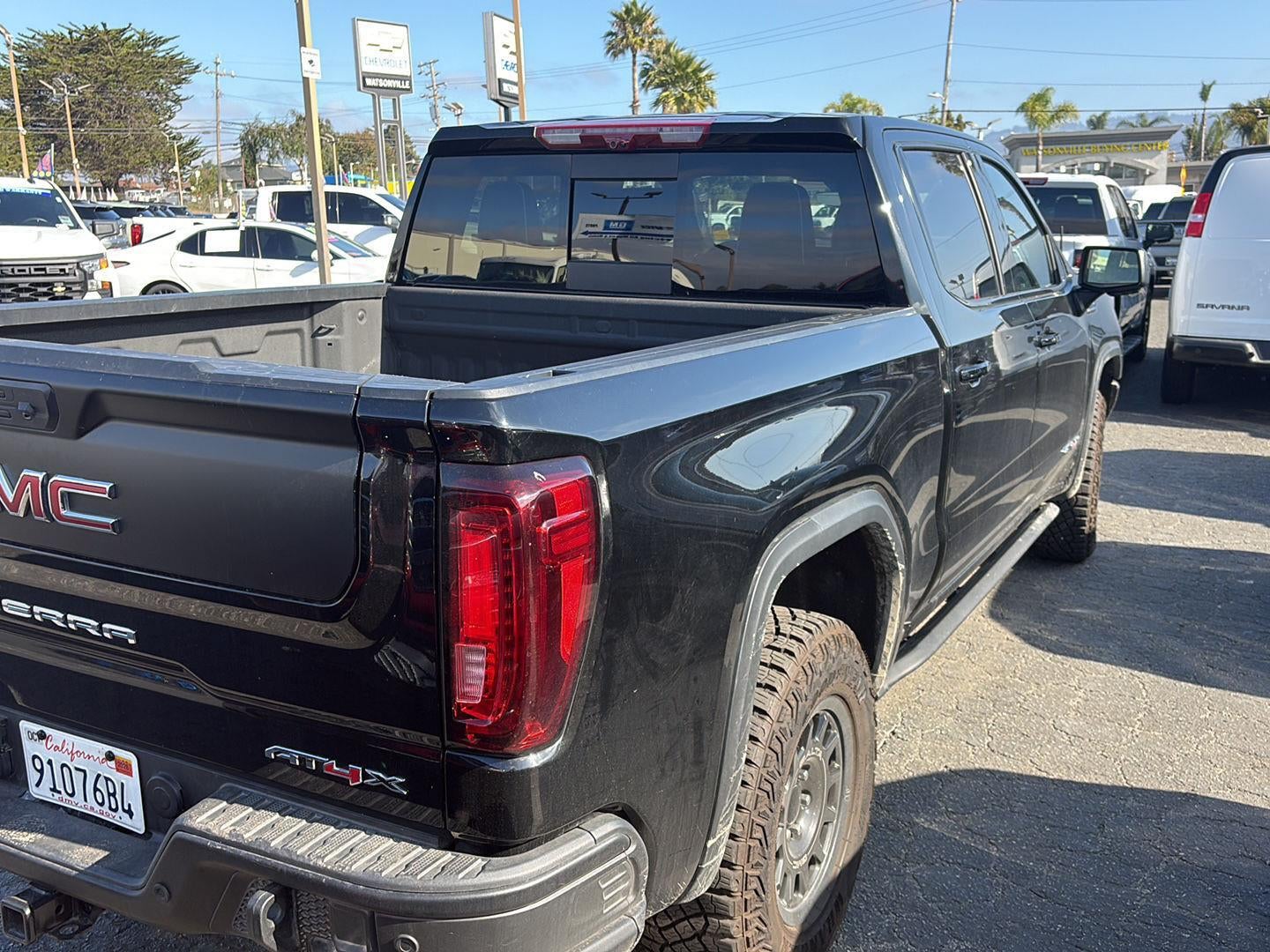 2024 GMC Sierra 1500 AT4X