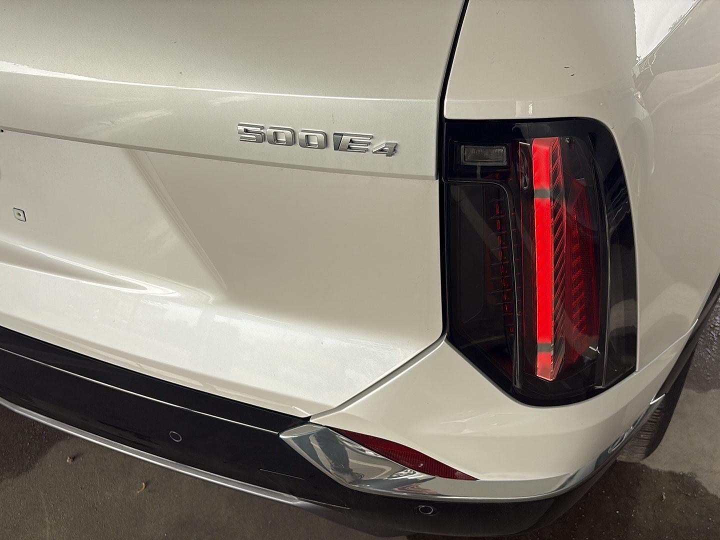 2025 Cadillac OPTIQ Luxury 1