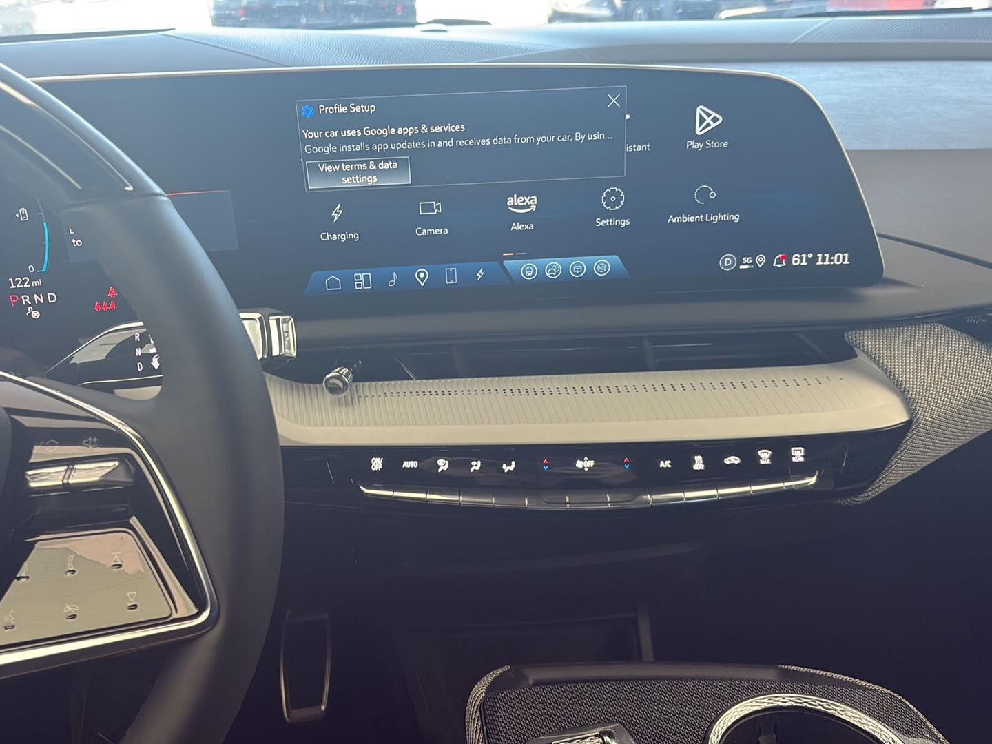 2025 Cadillac OPTIQ Sport 2