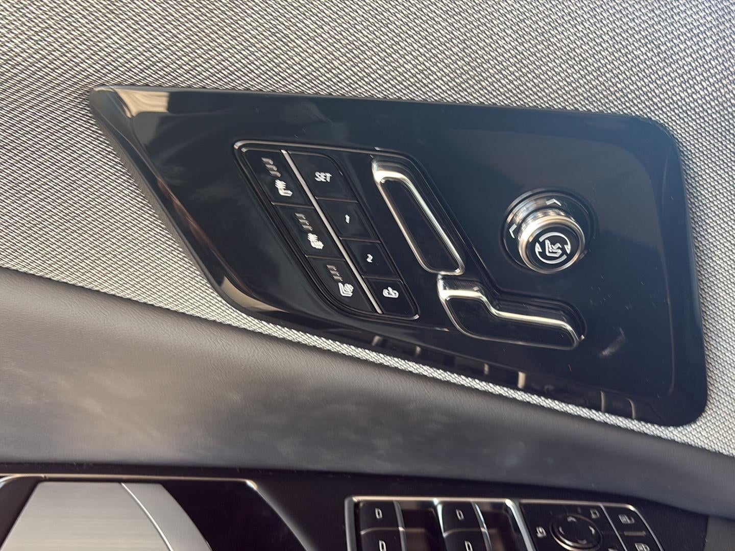 2025 Cadillac OPTIQ Sport 2