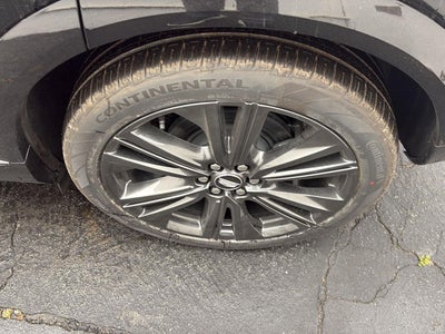 2025 Cadillac OPTIQ Sport 2