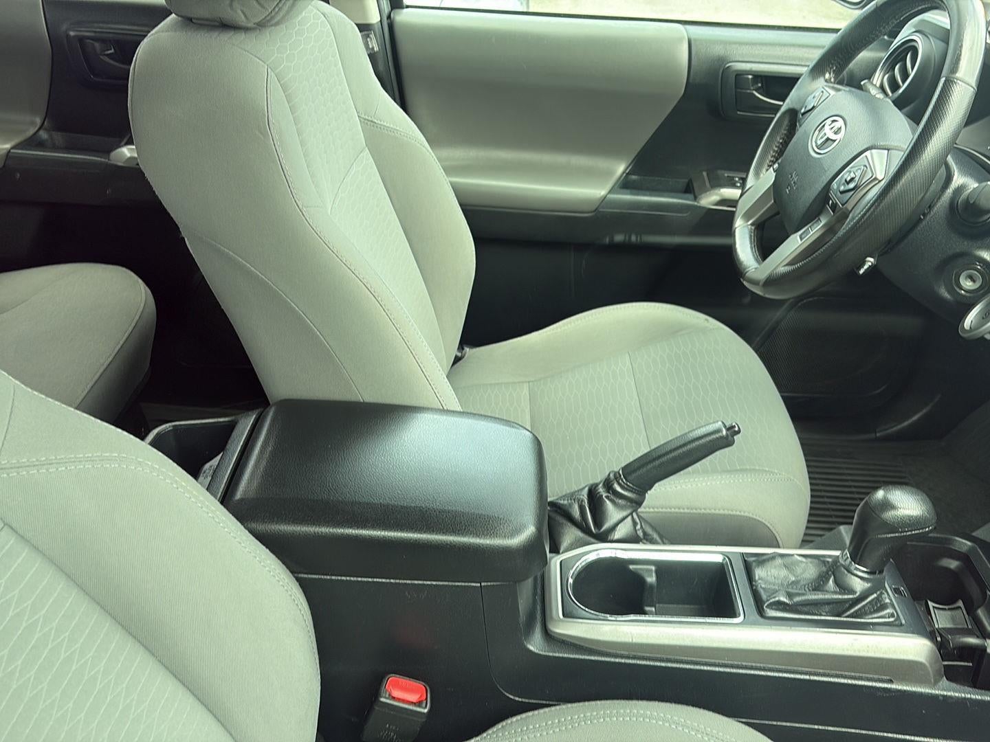 2018 Toyota Tacoma SR