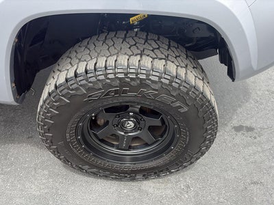 2018 Toyota Tacoma SR