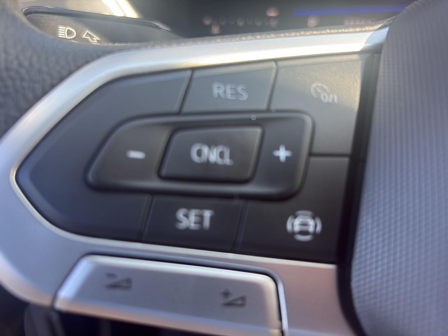 2022 Volkswagen Tiguan 2.0T S