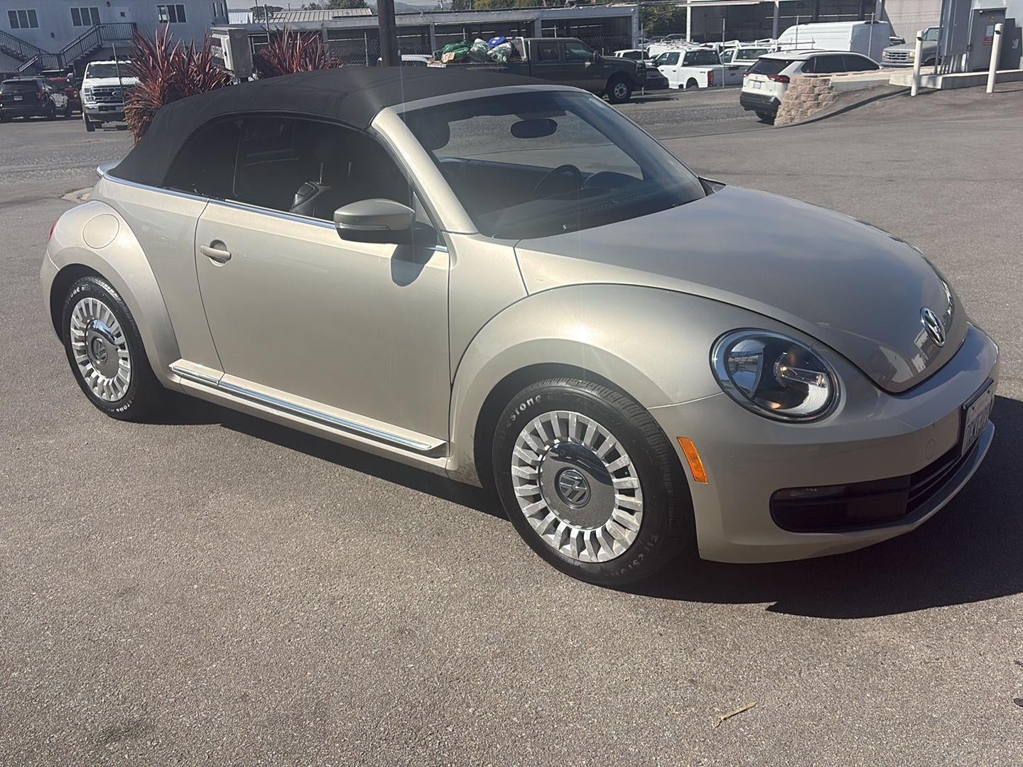 2013 Volkswagen Beetle Convertible 2.5L