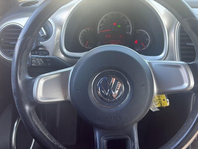 2013 Volkswagen Beetle Convertible 2.5L