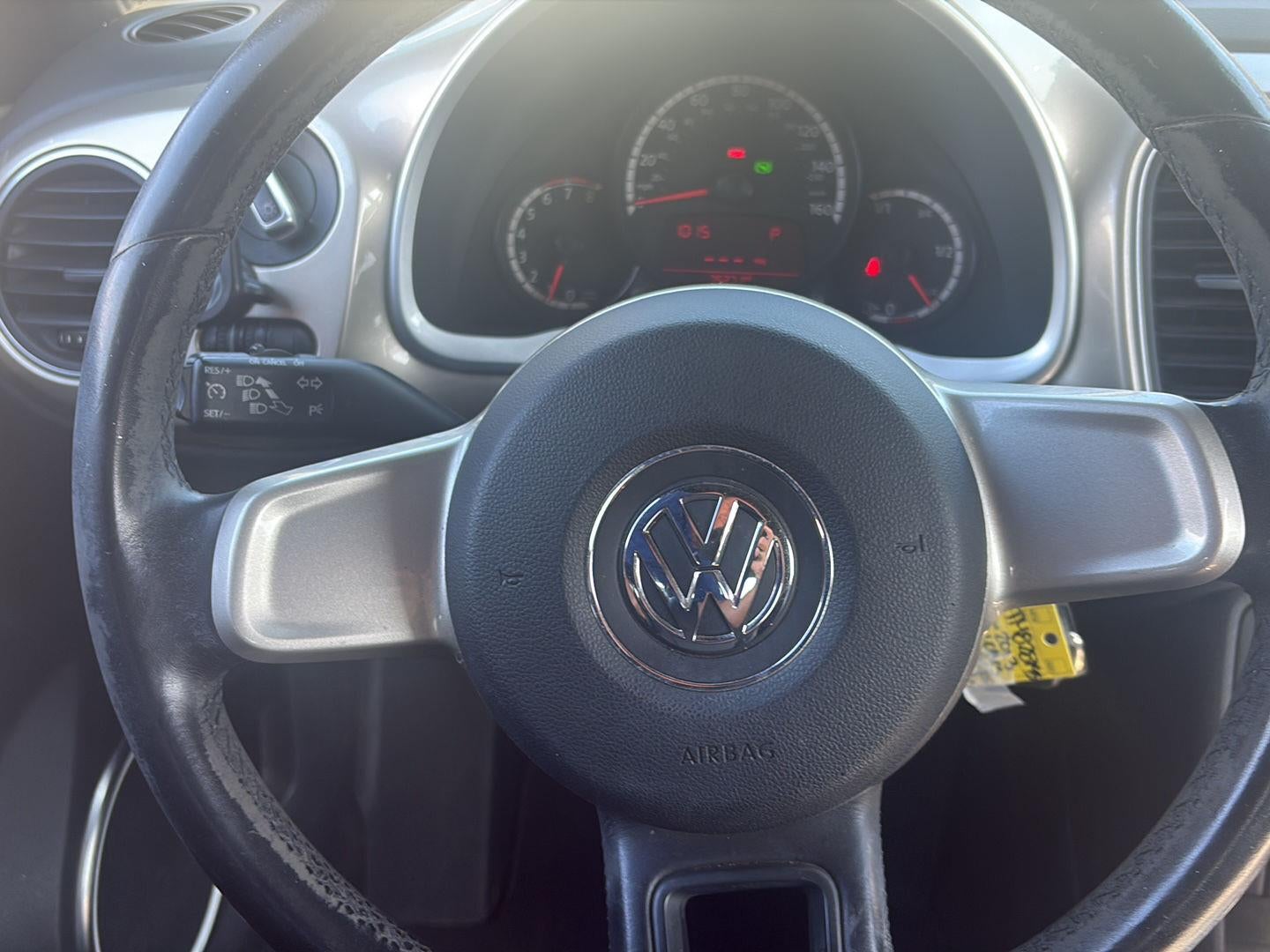 2013 Volkswagen Beetle Convertible 2.5L