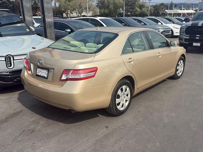 2011 Toyota Camry LE