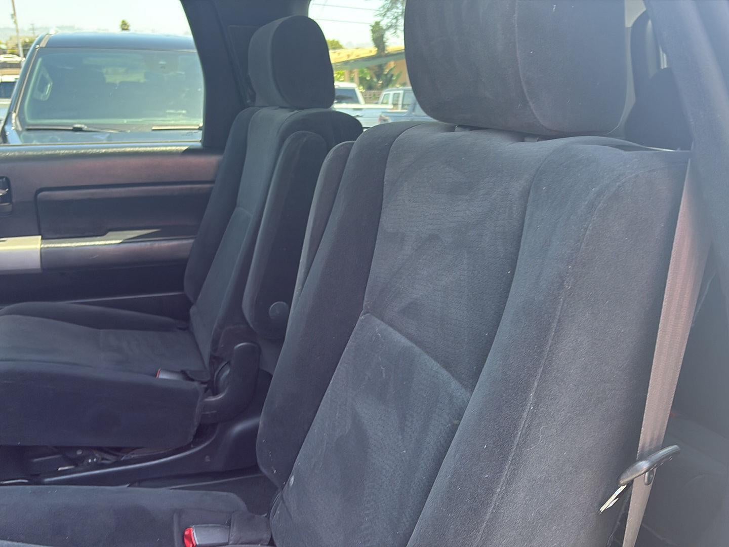 2013 Toyota Sequoia SR5 5.7L V8