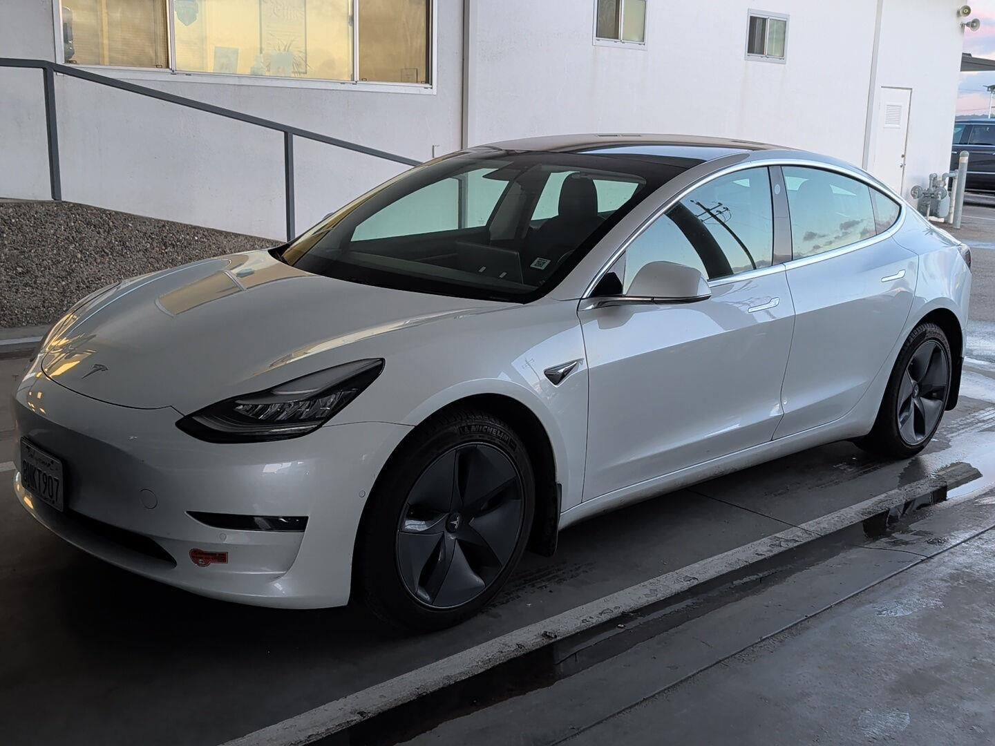 2020 Tesla Model 3 Standard Range Plus