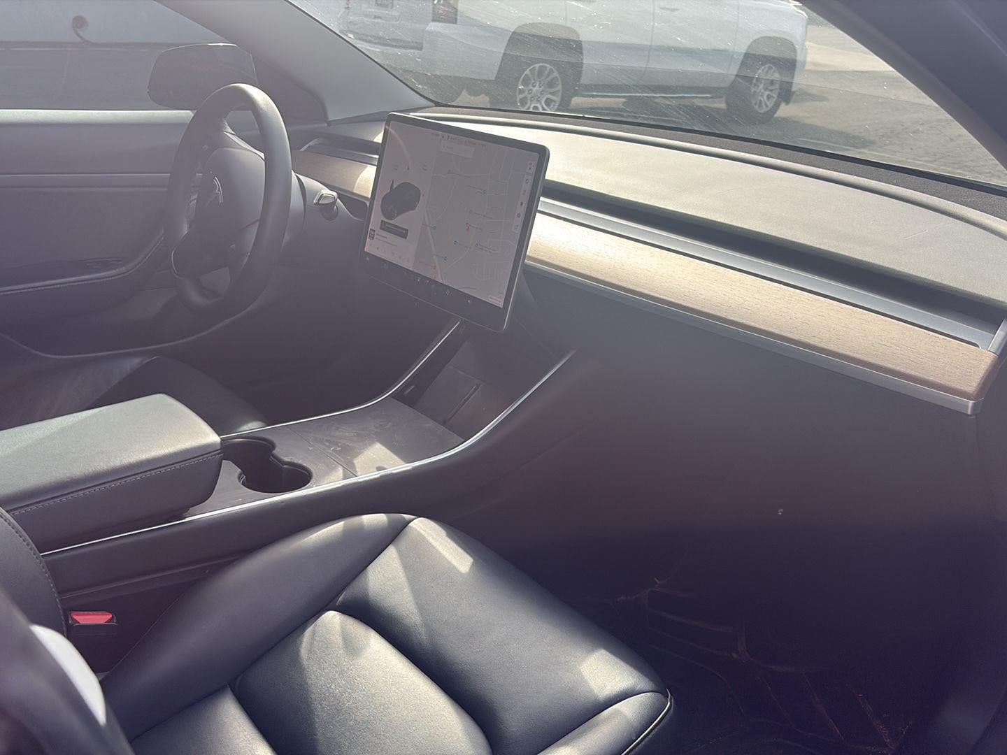 2020 Tesla Model 3 Standard Range Rear-Wheel Drive