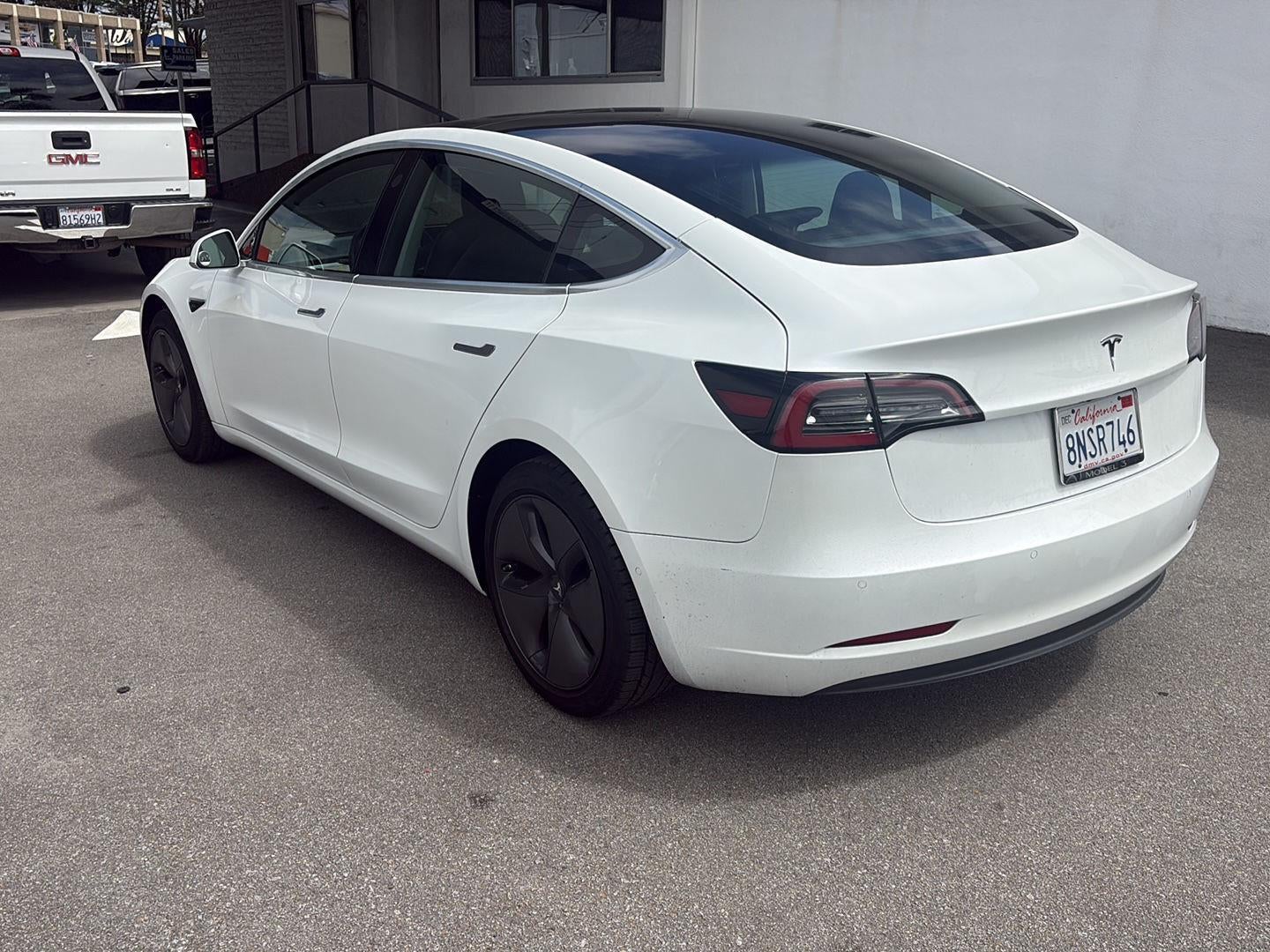 2020 Tesla Model 3 Standard Range Plus
