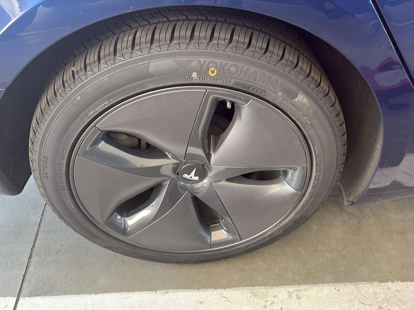 2023 Tesla Model 3 Long Range