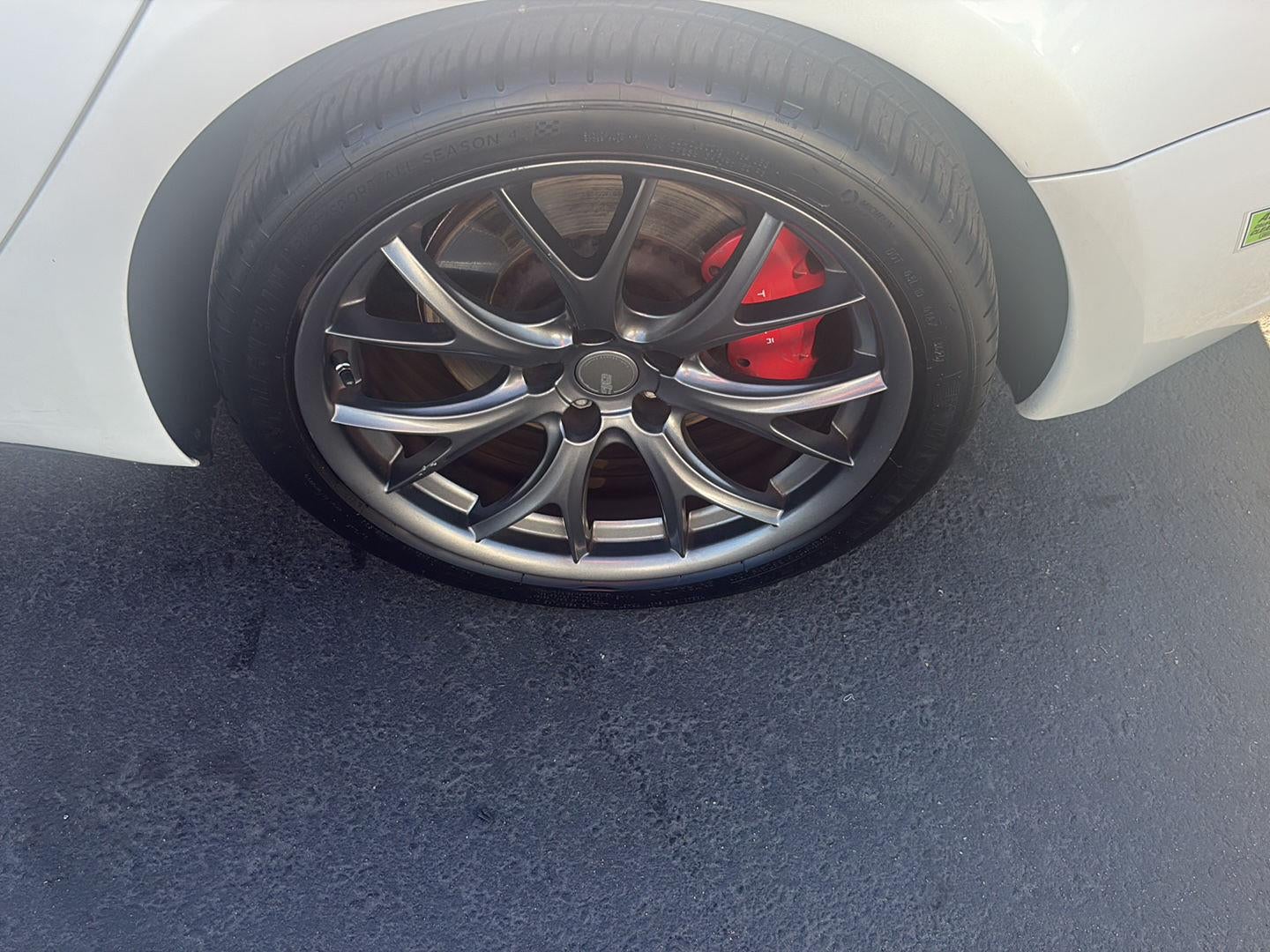 2023 Tesla Model 3 Performance