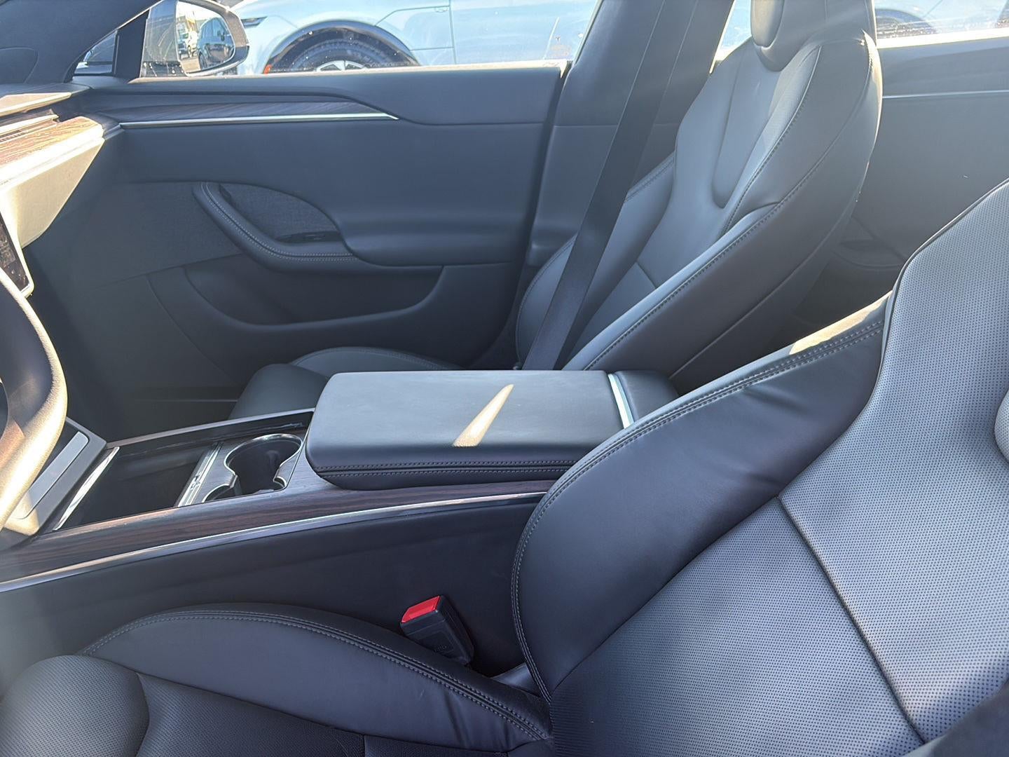 2023 Tesla Model S Base