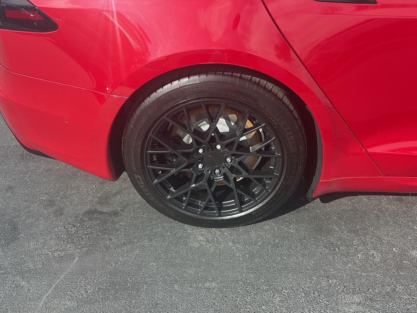 2022 Tesla Model S Base