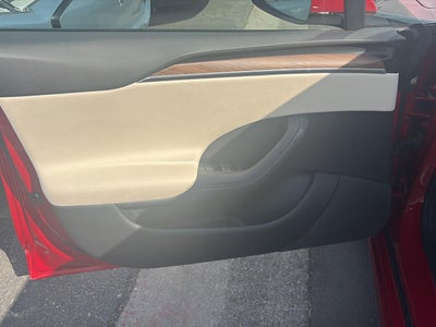 2022 Tesla Model S Base