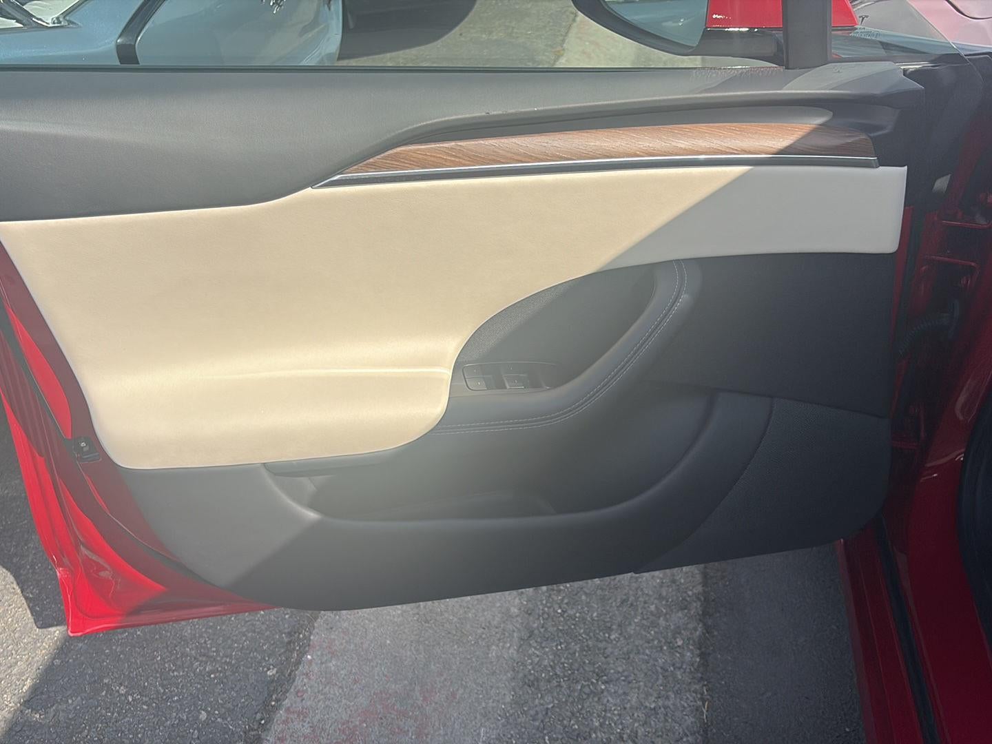 2022 Tesla Model S Base