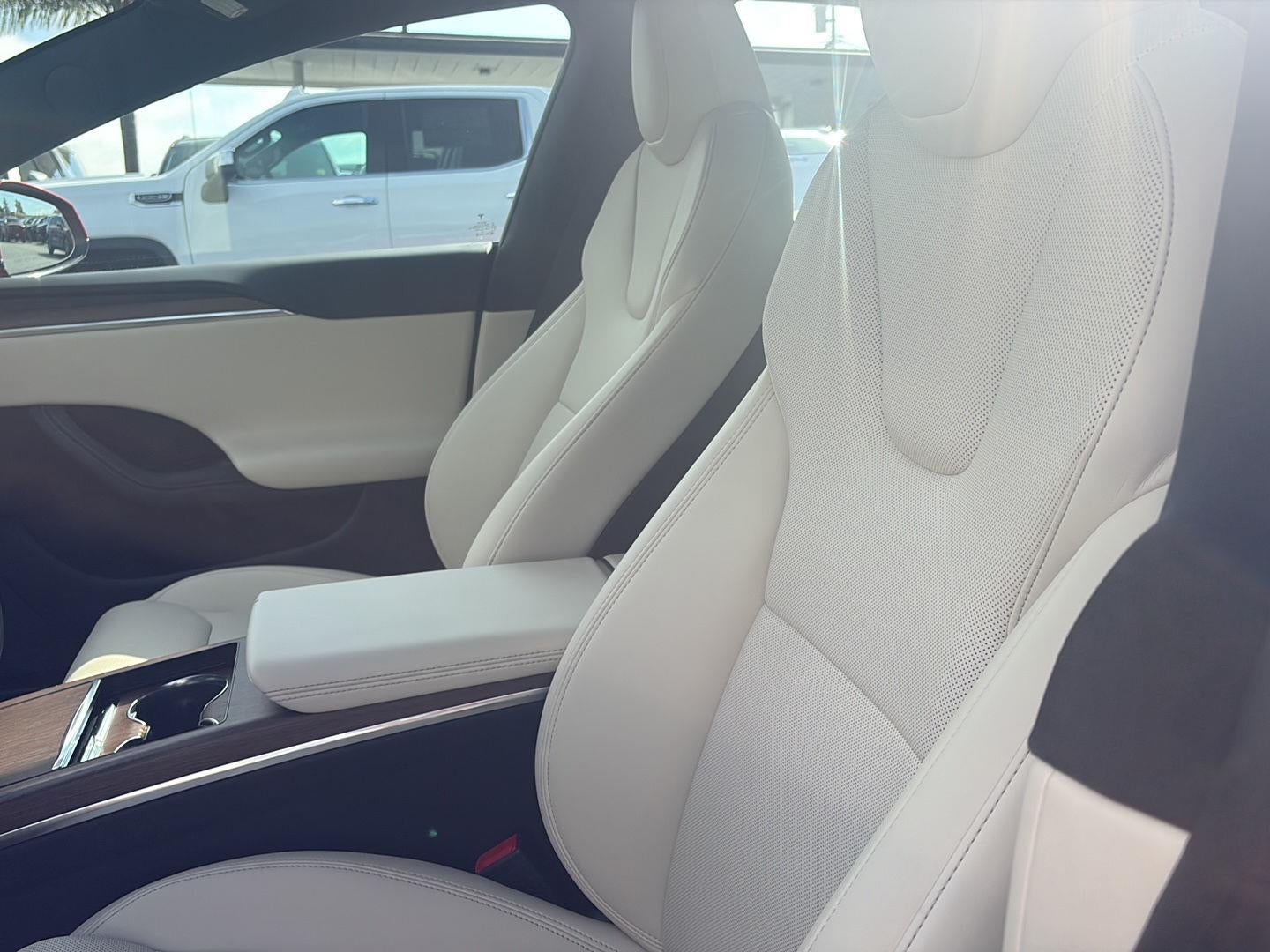 2022 Tesla Model S Base