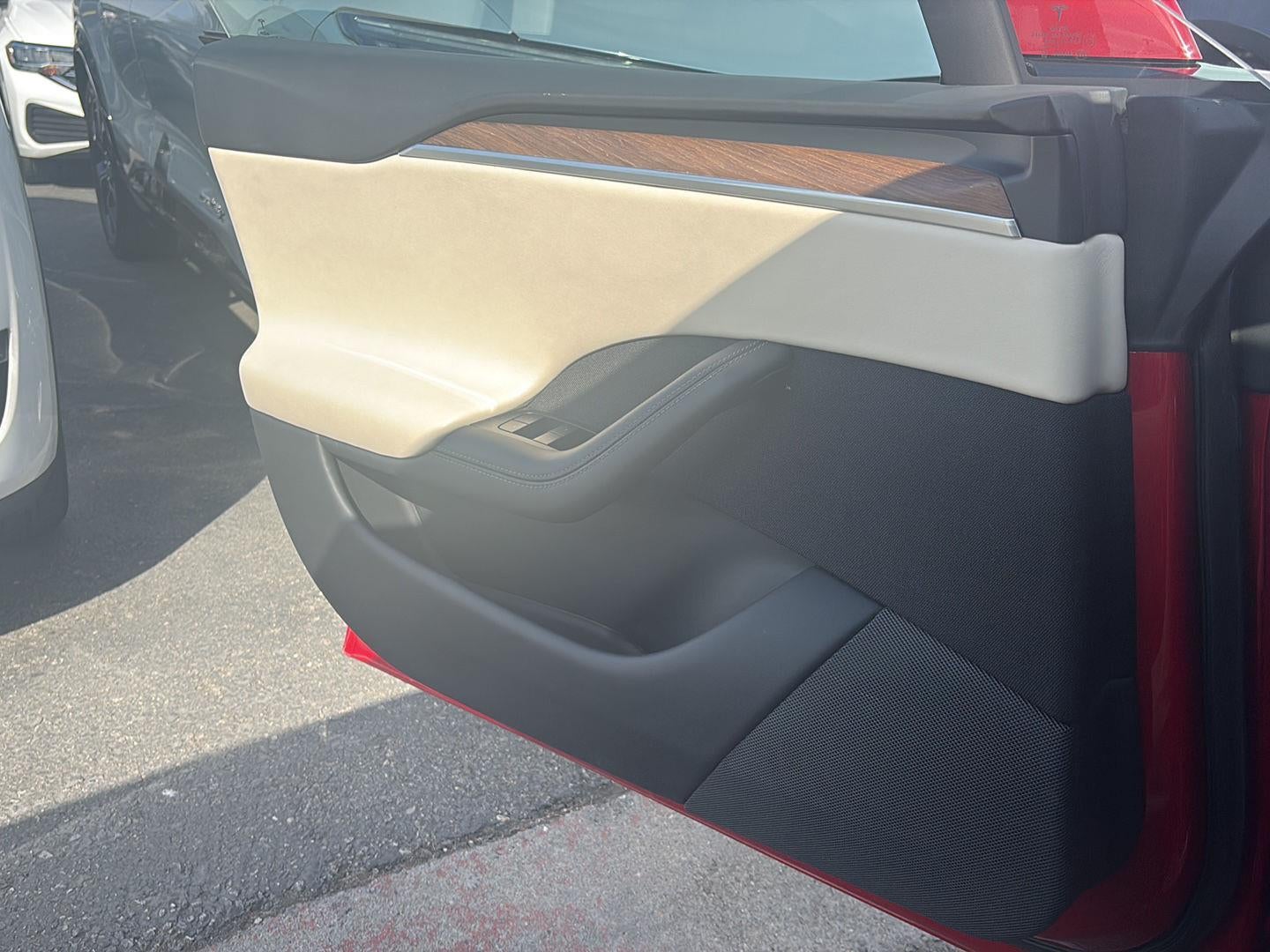 2022 Tesla Model S Base
