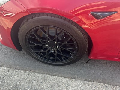 2022 Tesla Model S Base