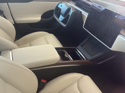 2022 Tesla Model S Base