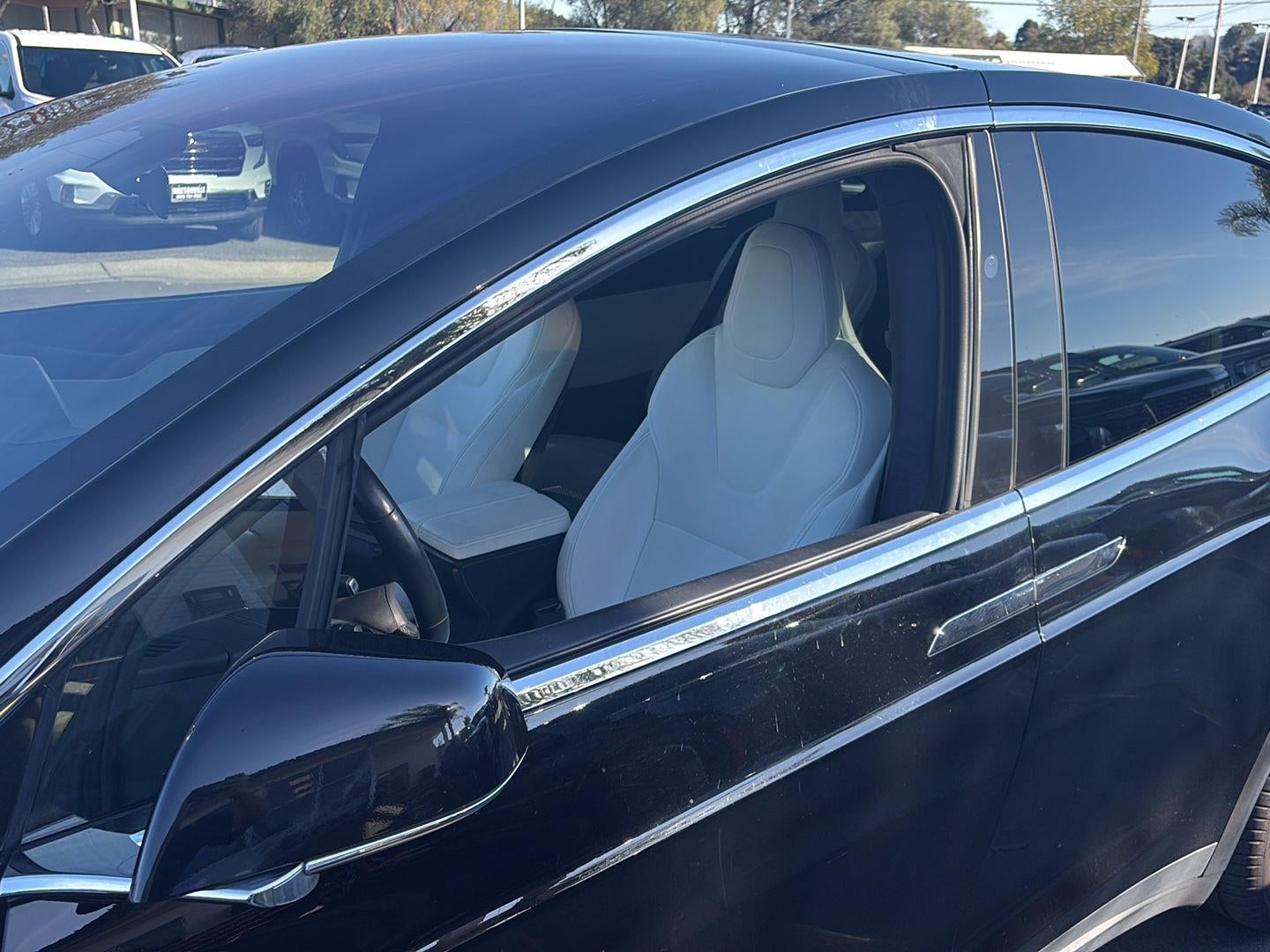 2018 Tesla Model X 75D