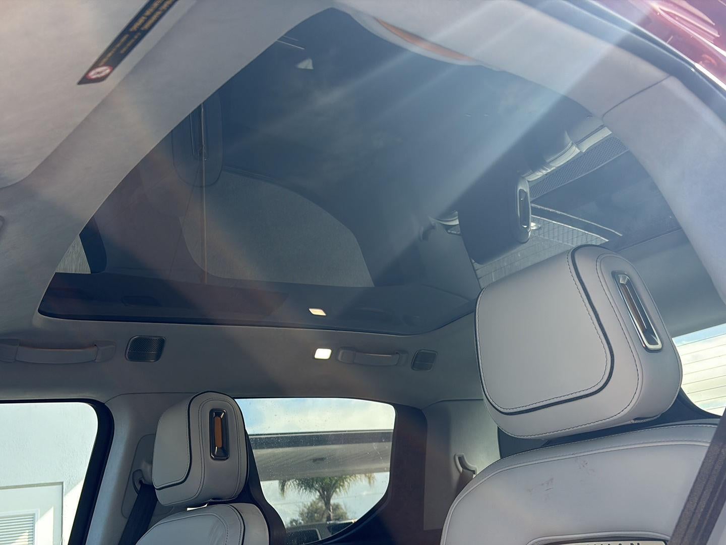 2023 RIVIAN R1T Adventure