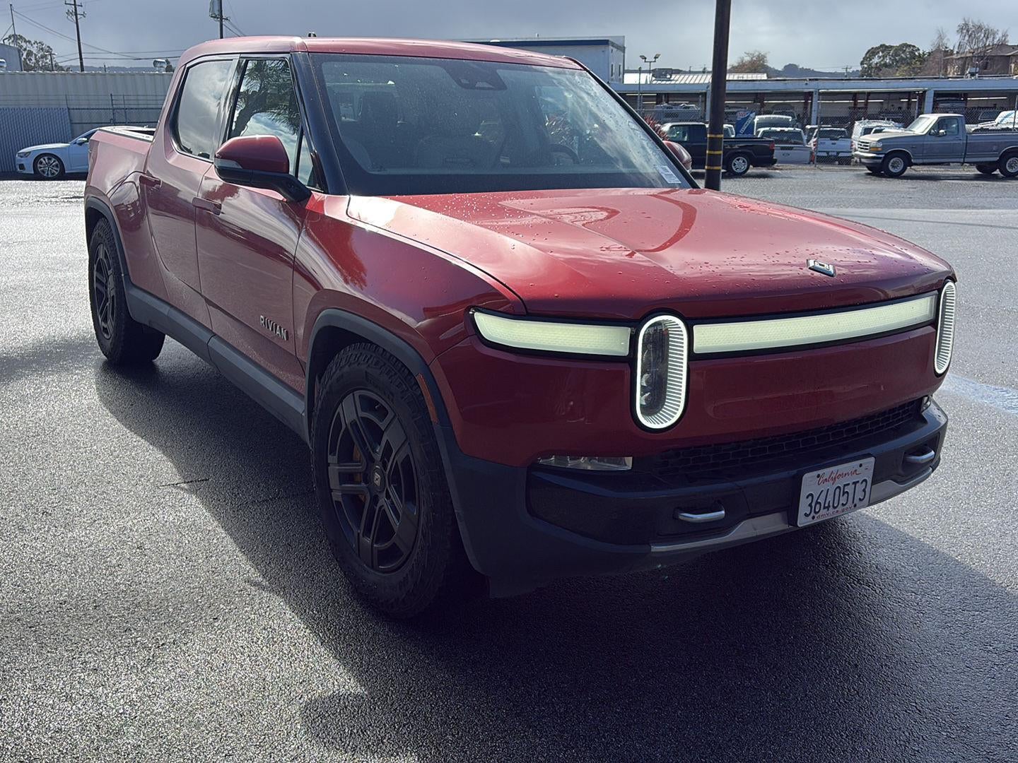 2023 RIVIAN R1T Adventure